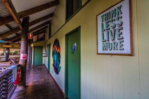 Jackaroo Treehouse Mission Beach - Kempsey Accommodation 7