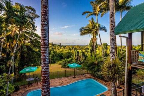 Jackaroo Treehouse Mission Beach - Kempsey Accommodation 3