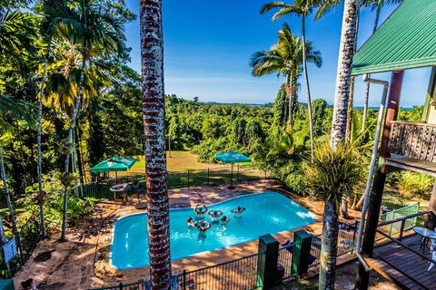 Jackaroo Treehouse Mission Beach - Kempsey Accommodation 2