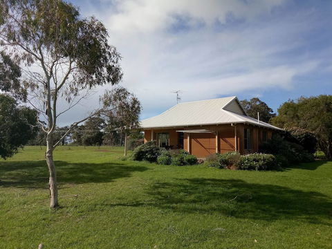 Adinfern Estate - Kempsey Accommodation 5