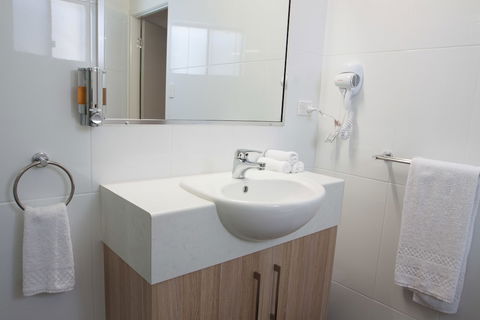 Abode37 - Kempsey Accommodation 1