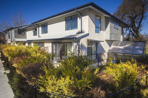 One Of A Kind Apartments - Kempsey Accommodation 1