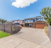 Smiths Beach Paradise - Kempsey Accommodation