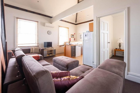Raffless - Kempsey Accommodation 5