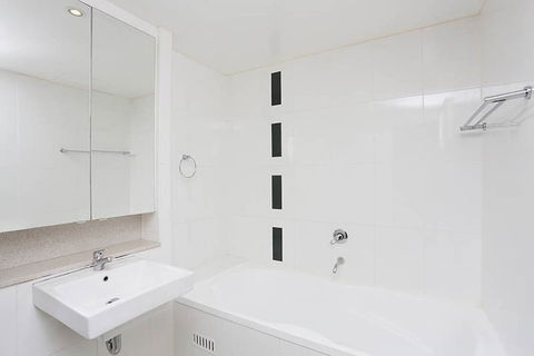B08-darling Harbour Studio - Kempsey Accommodation 4