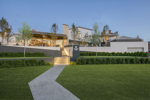 Farmers Home Hotel - Kempsey Accommodation 1