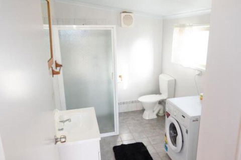 Rosebank Cottage Tailem Bend - Kempsey Accommodation 3