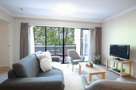 A Comfy 2BR Home Top Location FREE Parking - Kempsey Accommodation 4