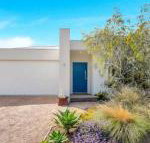 Blue Waves - Kempsey Accommodation