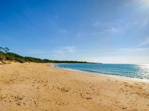 Hakea Bush Cabin - Kempsey Accommodation 1