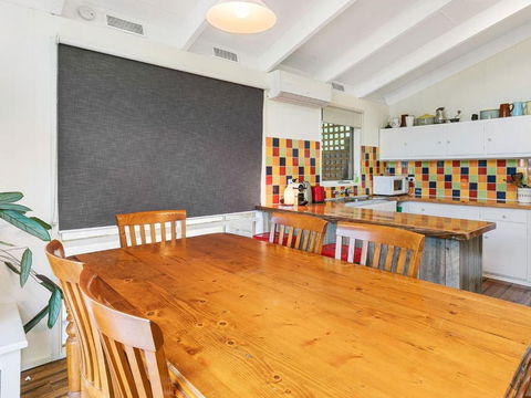 Hakea Bush Cabin - Kempsey Accommodation 4