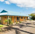 Back Beach Retreat - Kempsey Accommodation