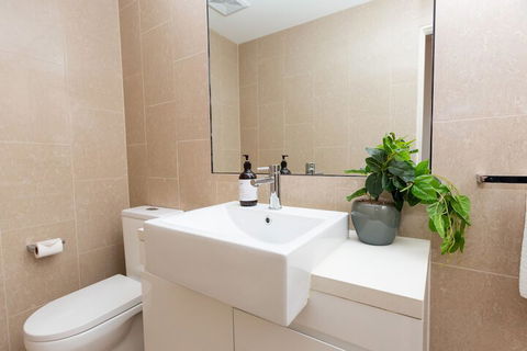 Enjoy Penthouse Living In The CBD - Kempsey Accommodation 3