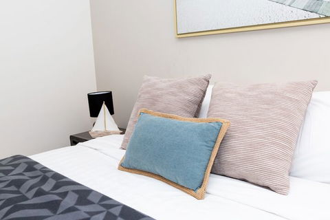 Enjoy Penthouse Living In The CBD - Kempsey Accommodation 1