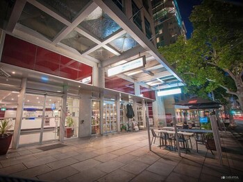 RNR North Terrace - Kempsey Accommodation 2