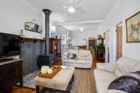 WOOLWAY - Kempsey Accommodation 4