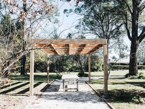 KIRRIEMUIR Burradoo Southern Highlands 4pm Check Out Sunday - Kempsey Accommodation 3