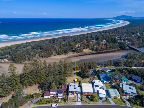 FAIRYTALE Gerroa 4pm Check Out Sundays - Kempsey Accommodation 0