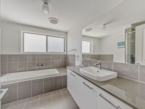 SEA MIST Gerringong 4pm Check Out Sundays - Kempsey Accommodation 5