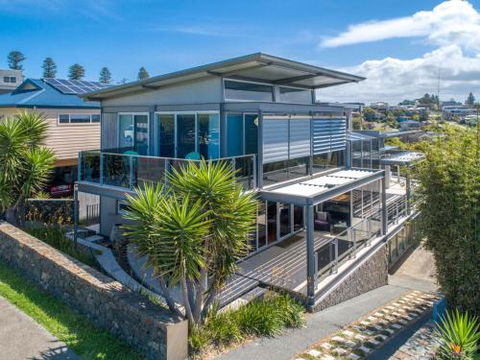 TASMAN DRIVE Gerringong 4pm Check Out Sundays - Kempsey Accommodation 6