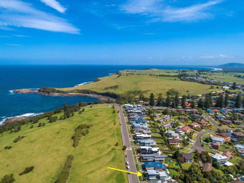 TASMAN DRIVE Gerringong 4pm Check Out Sundays - Kempsey Accommodation 1