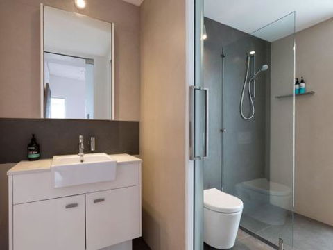 TASMAN DRIVE Gerringong 4pm Check Out Sundays - Kempsey Accommodation 3