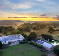 Wembley House Southern Highlands with 4pm Check Out Sunday
