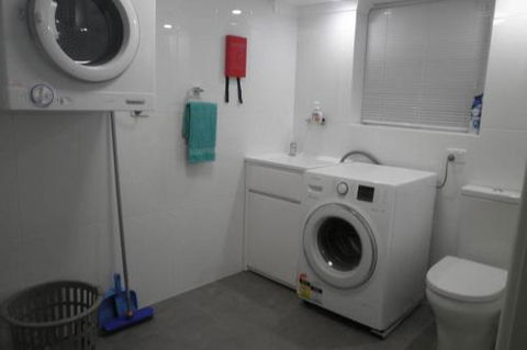 Almonta Apartments On The Water Front - Kempsey Accommodation 4