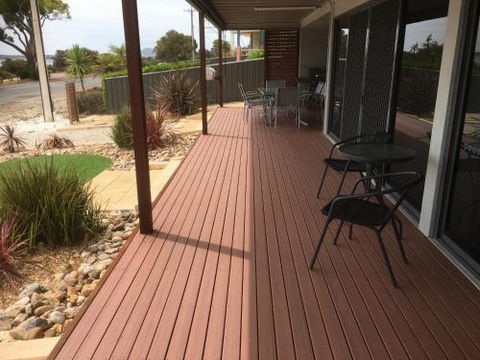 Almonta Apartments On The Water Front - Kempsey Accommodation 1