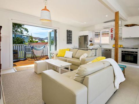 Arklow I Pet Friendly With Ocean Views - Kempsey Accommodation 6
