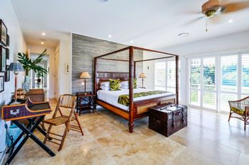 Whitehaven Luxury 5 Bedroom 5 Bathroom House Ocean View With 2 Golf Bu - Kempsey Accommodation 6