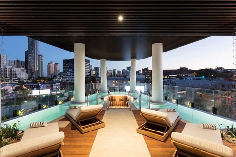 FV Iconic Designer APT, Parking, Near CBD Qfv147-14 - Kempsey Accommodation 3