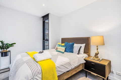 FV Iconic Designer APT, Parking, Near CBD Qfv147-14 - Kempsey Accommodation 6