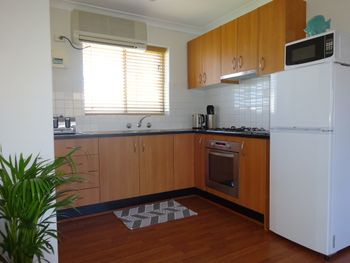 Selene Holiday Apartment AtWest Beach - Kempsey Accommodation 3