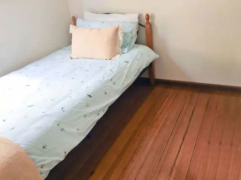 Sun, Beach, Shops, Wifi, Netflix - Kempsey Accommodation 3