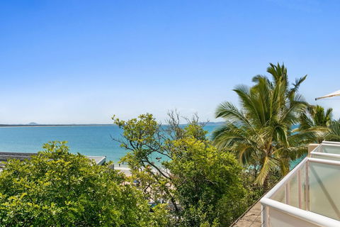 Garden Penthouse Netanya - Kempsey Accommodation 1