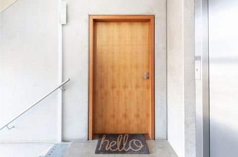 Bellevue Hill Designer - Kempsey Accommodation 0