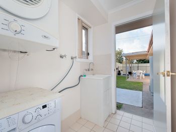 Seaclusion 2 2 Margaret Street - Kempsey Accommodation 5