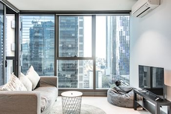 Zenith Melbourne Central - Kempsey Accommodation 1