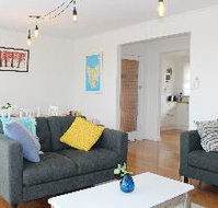 Newly Renovated Unit Waters Edge - Kempsey Accommodation