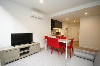 Next To Victoria Market CBD - Kempsey Accommodation 0