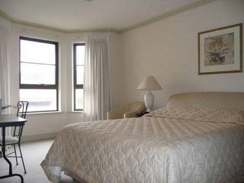 Absolute Luxury In The East End Of Adelaide Apartment - Kempsey Accommodation 4