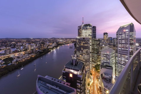 Oaks Aurora Tower - Kempsey Accommodation 2