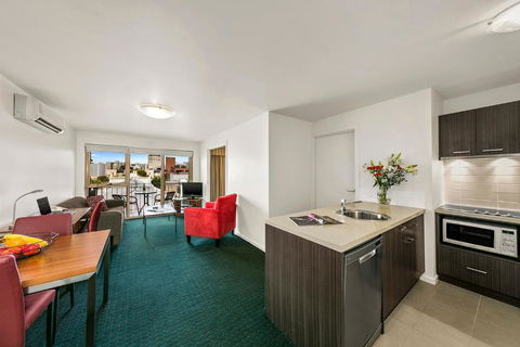 Melbourne Carlton Central Apartment Hotel - Kempsey Accommodation 5