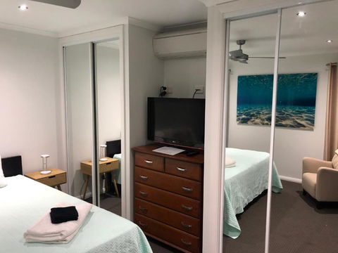 Beach & Bay Holiday House - Kempsey Accommodation 6
