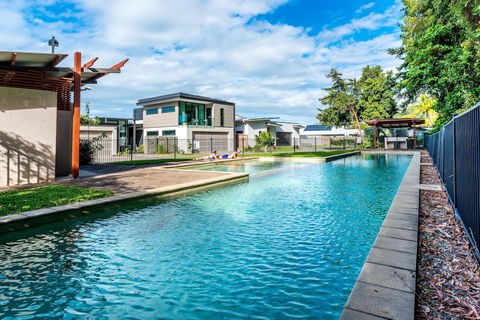 Blue Lagoon Villa B - Kempsey Accommodation 3