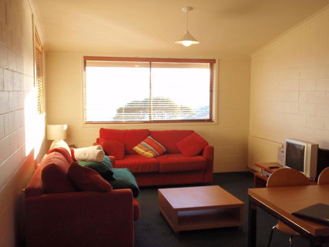 Alpine Heights 04 - Kempsey Accommodation 2