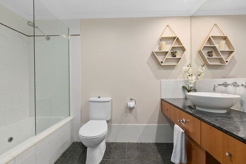 Poolside Apt In Alamanda Beachfront Resort 41 - Kempsey Accommodation 6