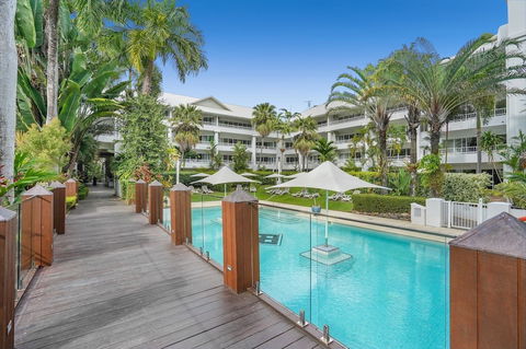 Poolside Apt In Alamanda Beachfront Resort 41 - Kempsey Accommodation 1