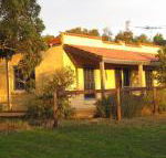Dees Villa Bed  Breakfast - Kempsey Accommodation